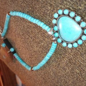 Turquoise heart pendant necklace gorgeous cracked stones and round drop earring